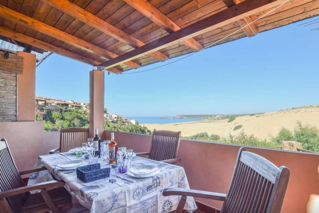 Torre Dei Corsari Appartamento Con Giardino Vista Mare Luaran gambar